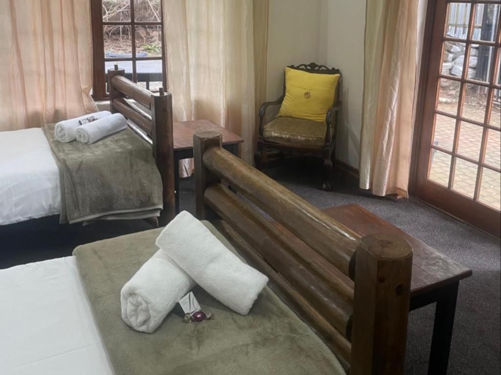 Classic Twin Room