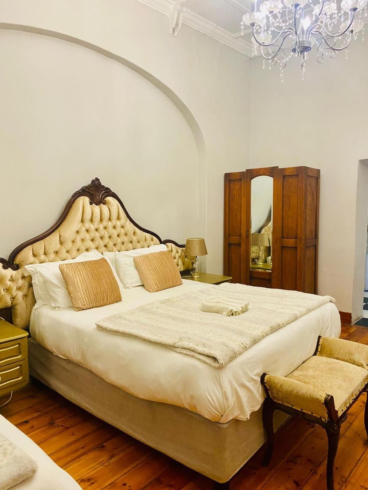 Executive Triple Room