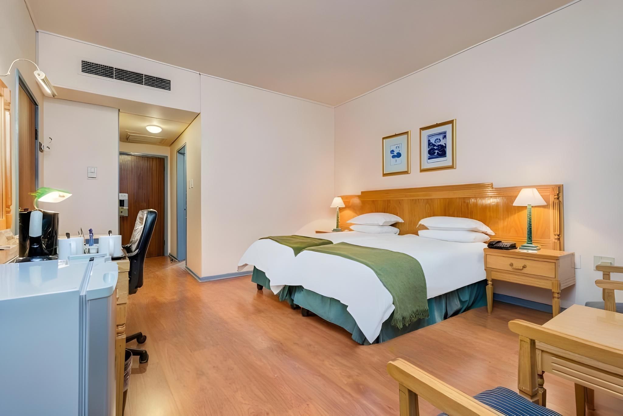 BON Hotel Bloemfontein Central Standard Twin Room