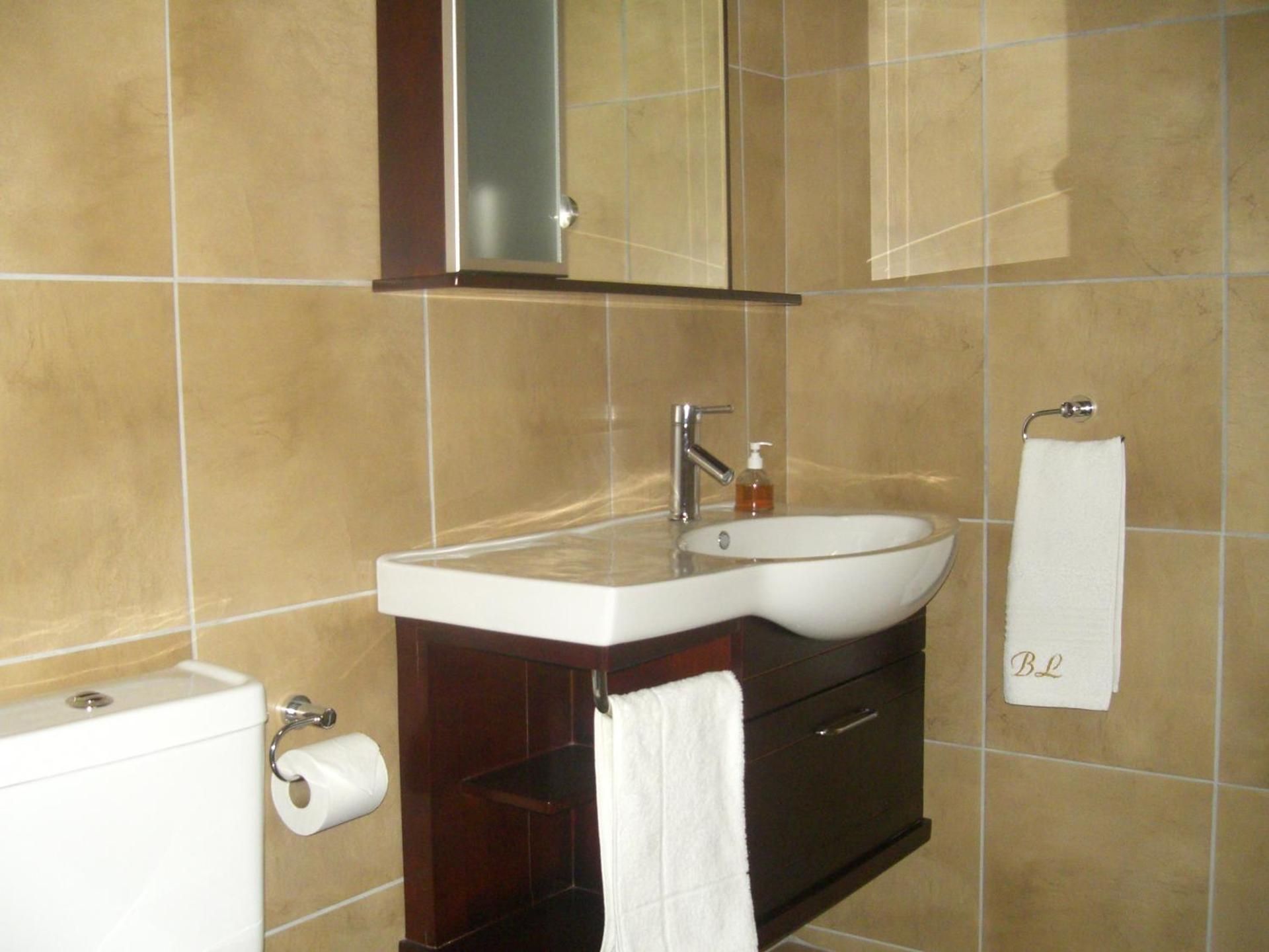 Family Suite - Room 12