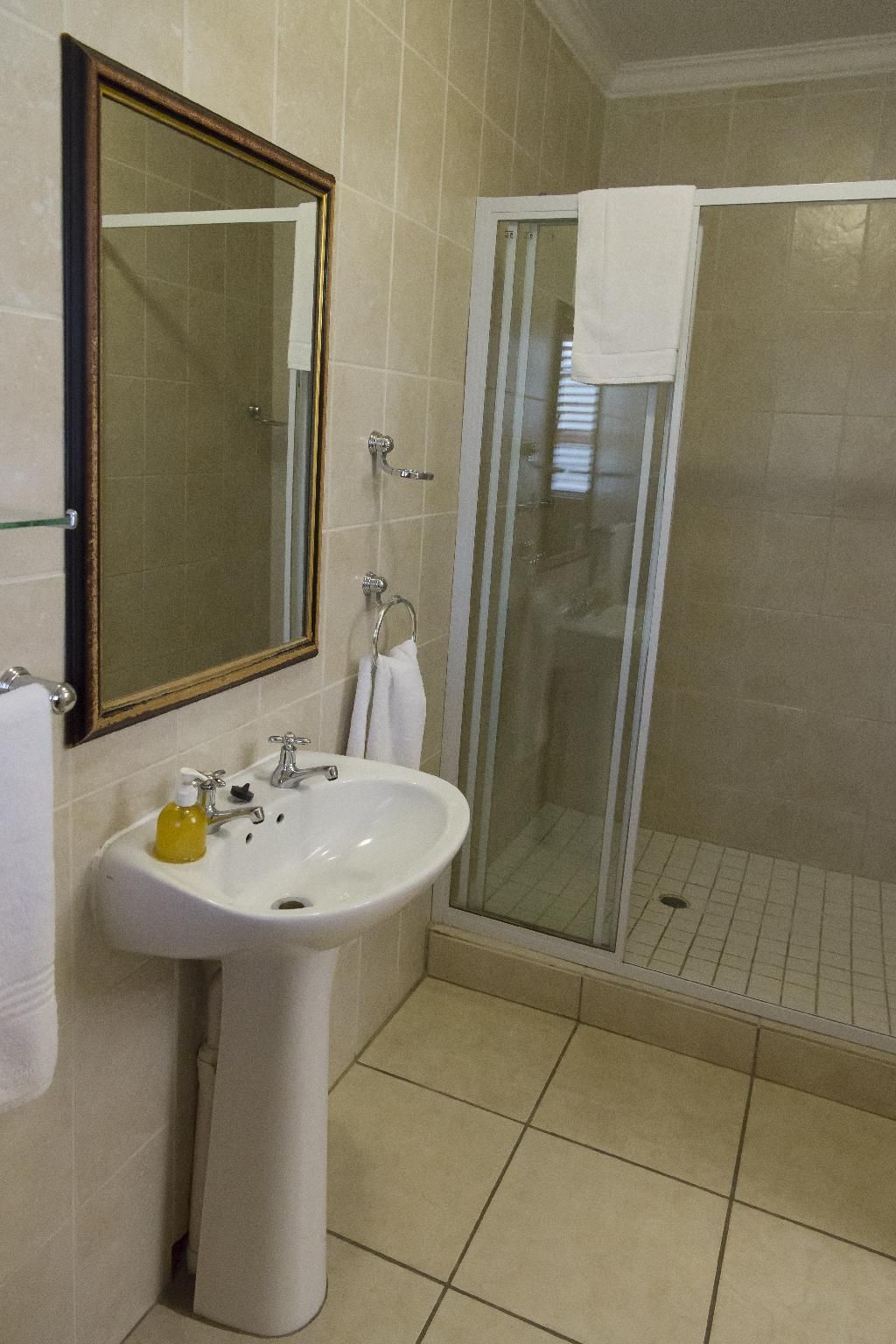 Twin Room Garden Side