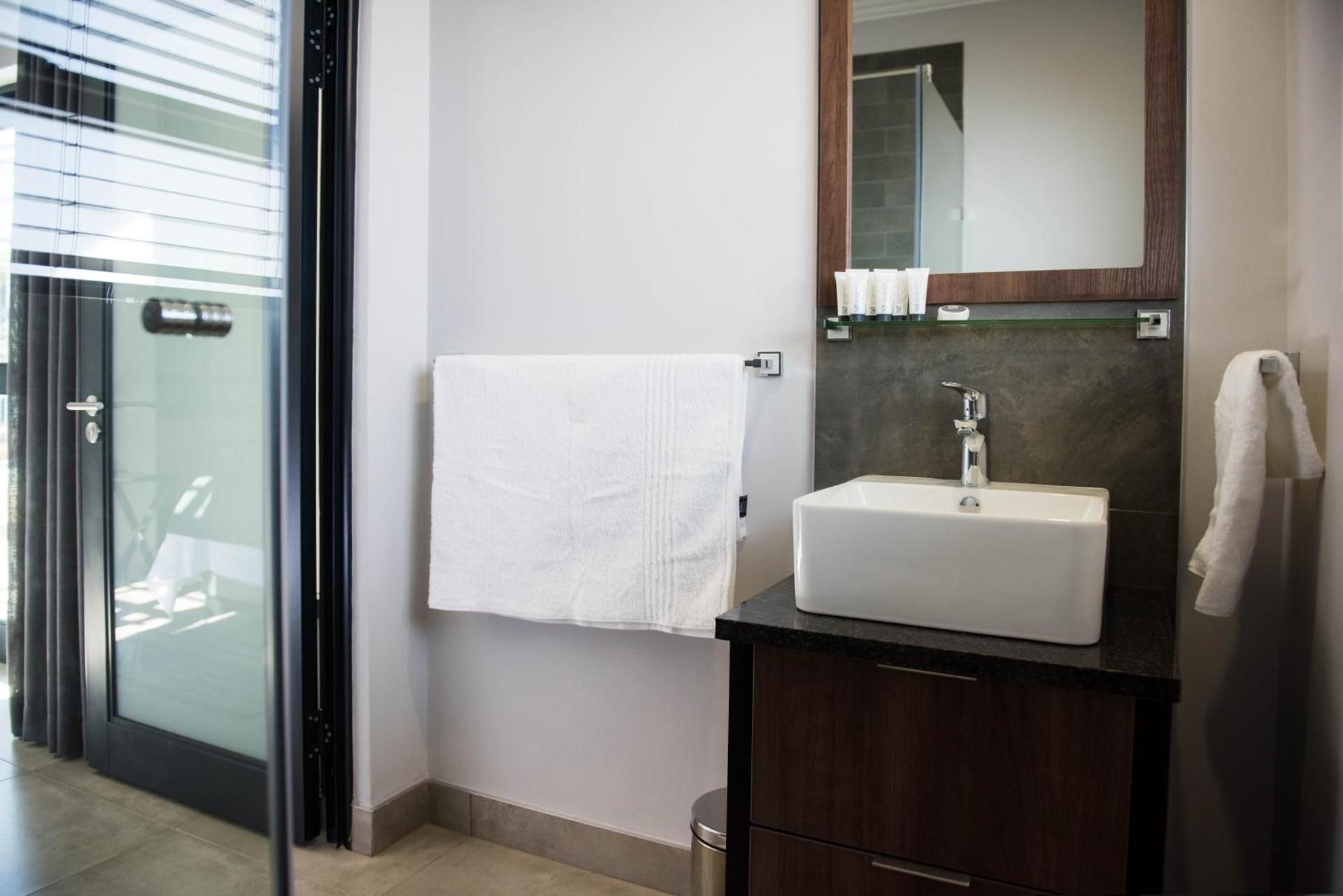 Double or Twin Room with Private Bathroom
