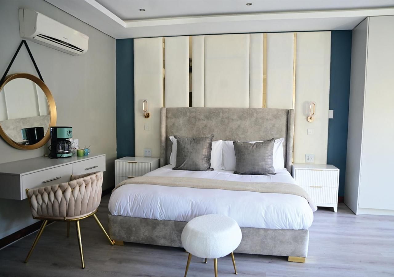 Superior Suite