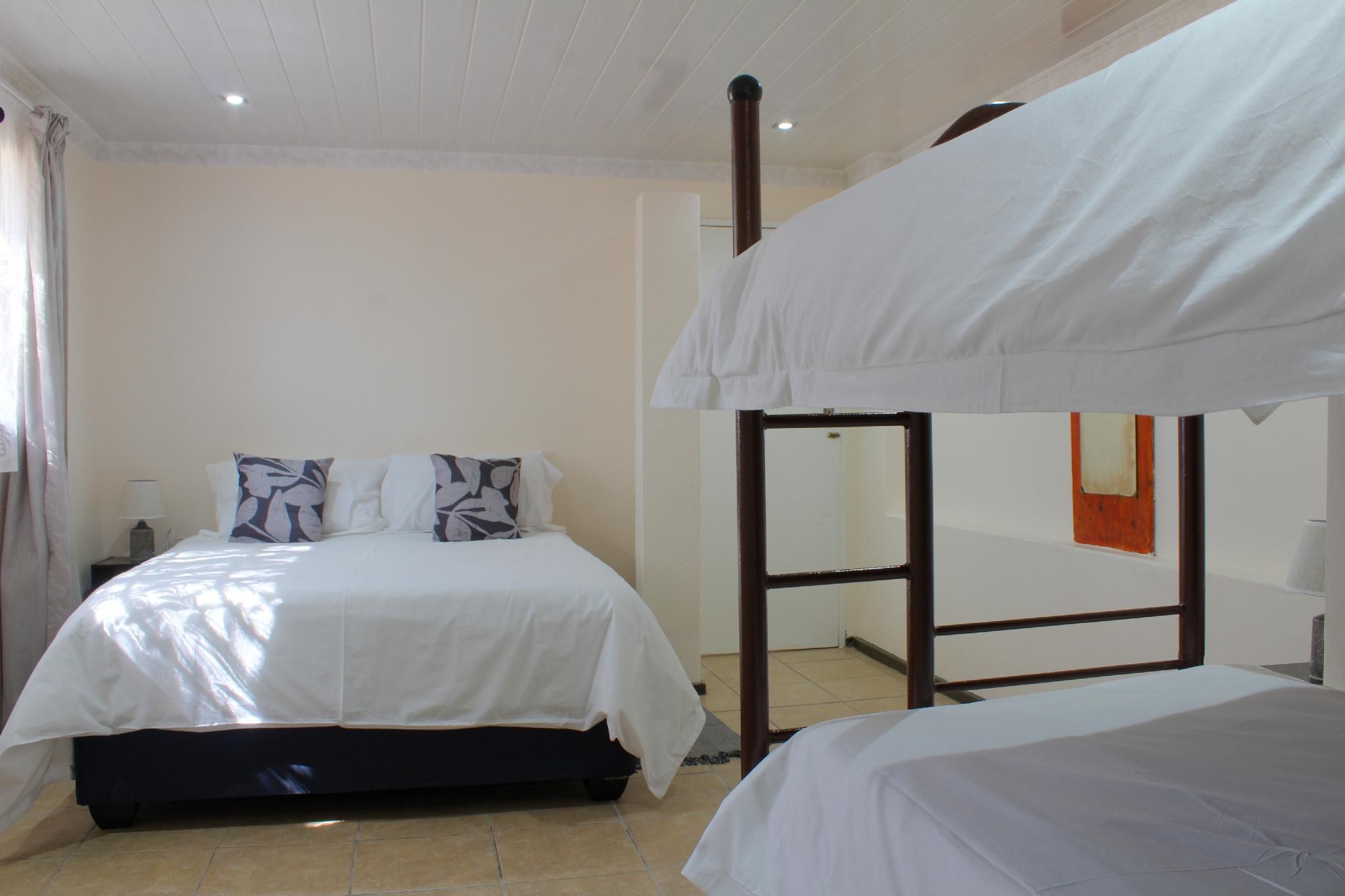 Queen Bedroom