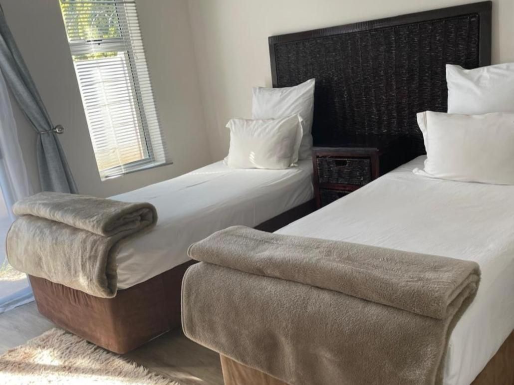 Classic Twin Room