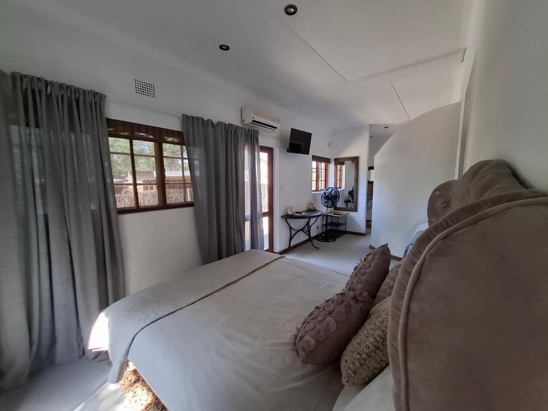 Deluxe Double Room with Bath