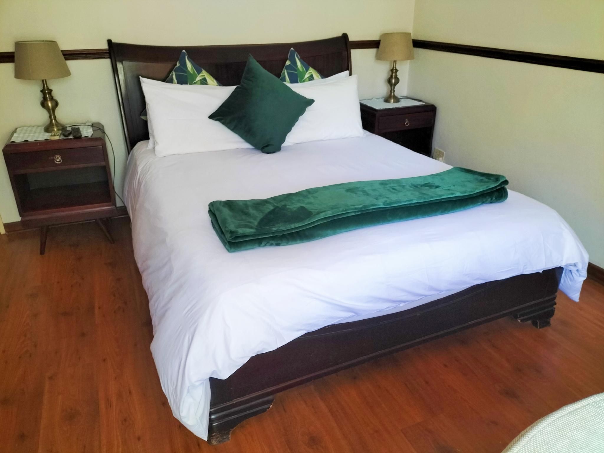 Family Room - 2 Beds