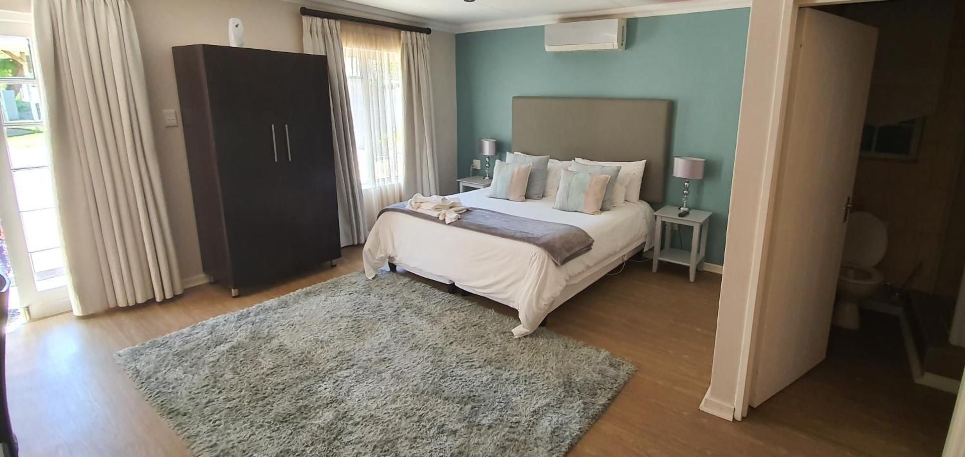 Deluxe Double or Twin Room with Garden View