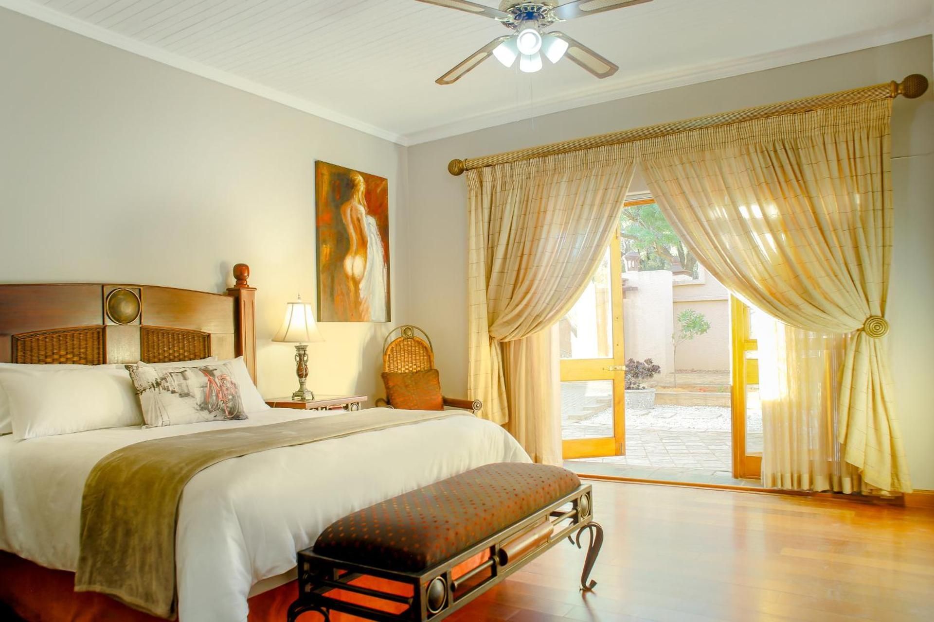 Double Room with Private Bathroom
