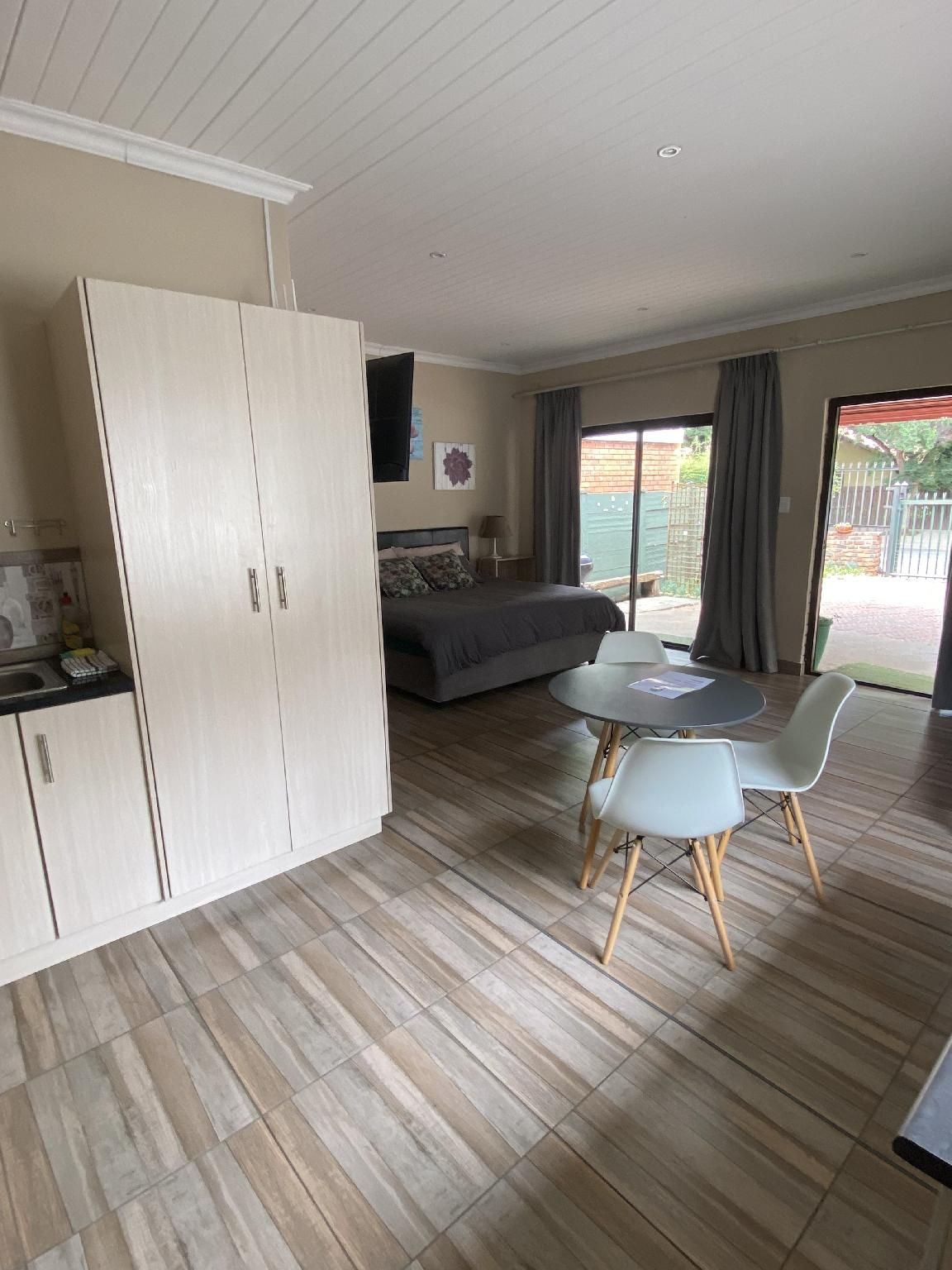 Family Room with King Bed