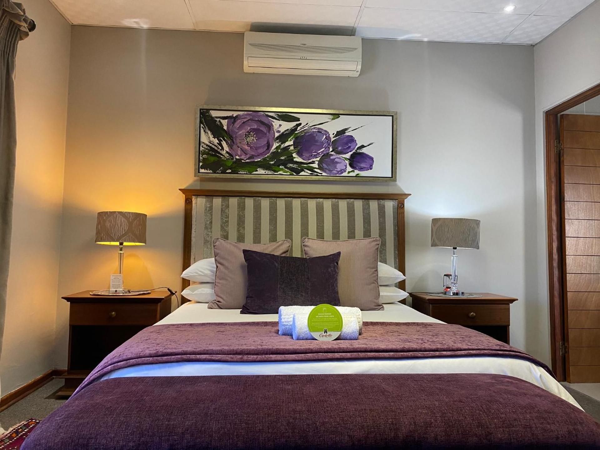 Double Room with Pool View