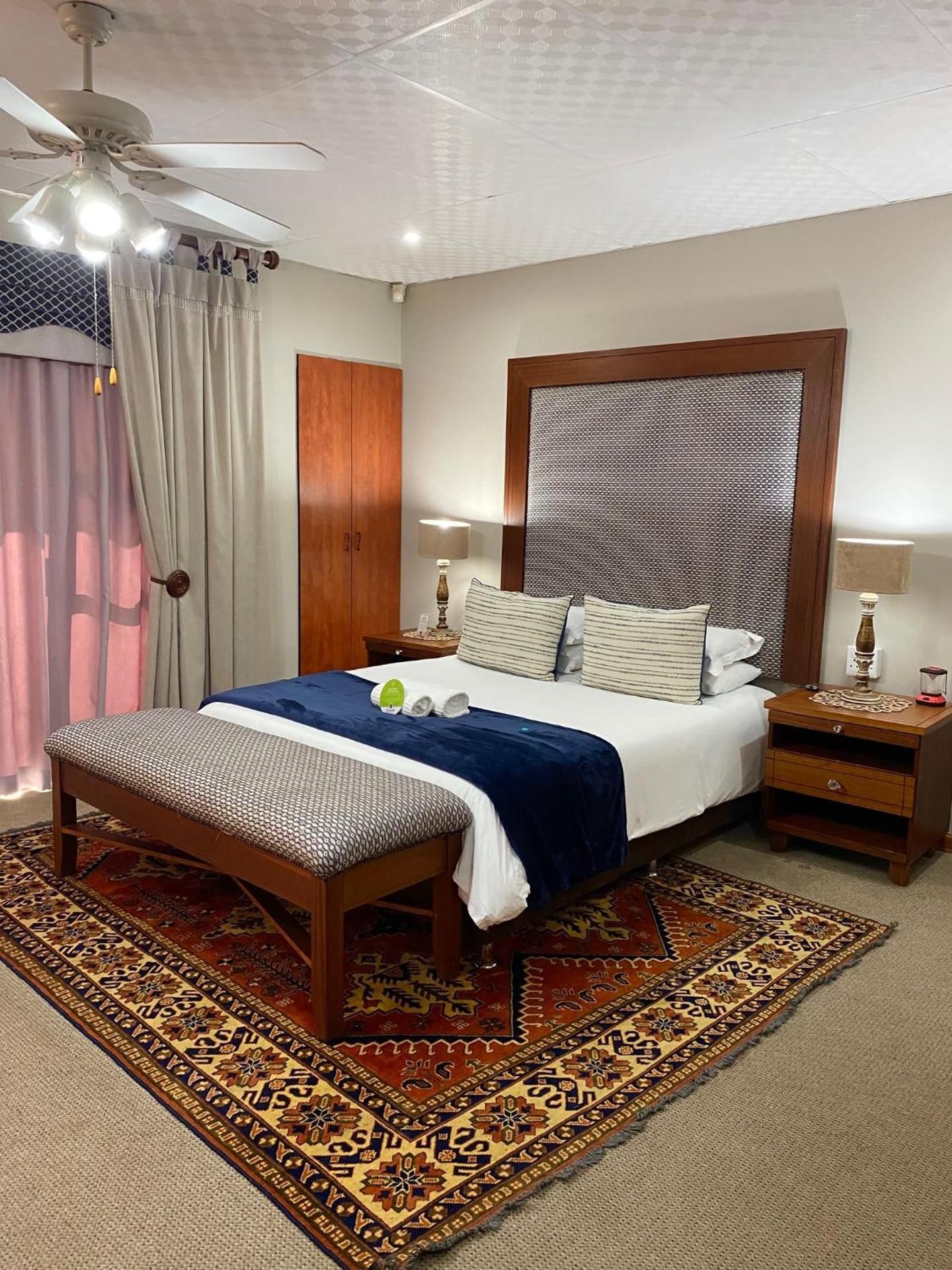 Queen Room with Balcony