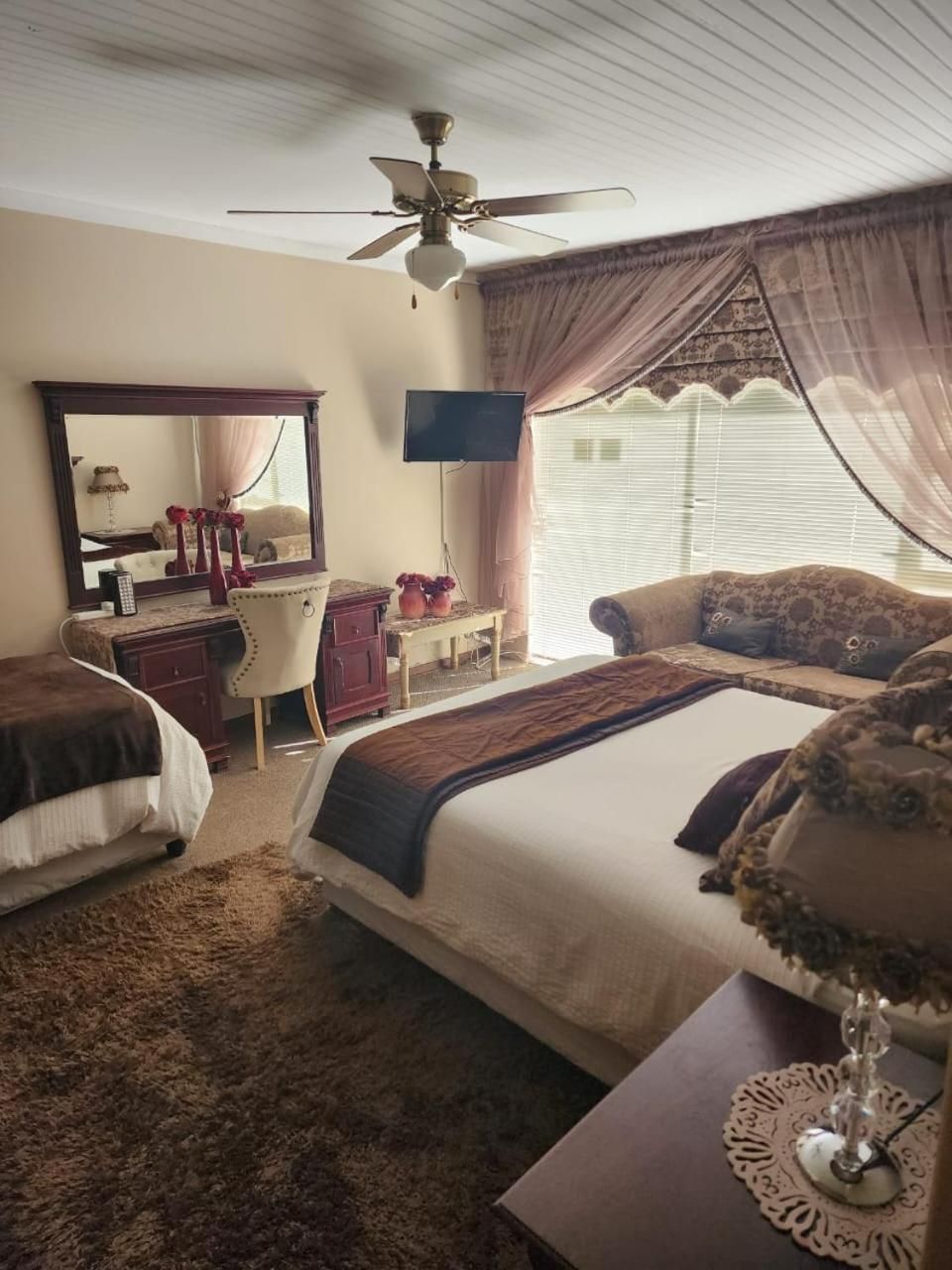 Standard Family Room
