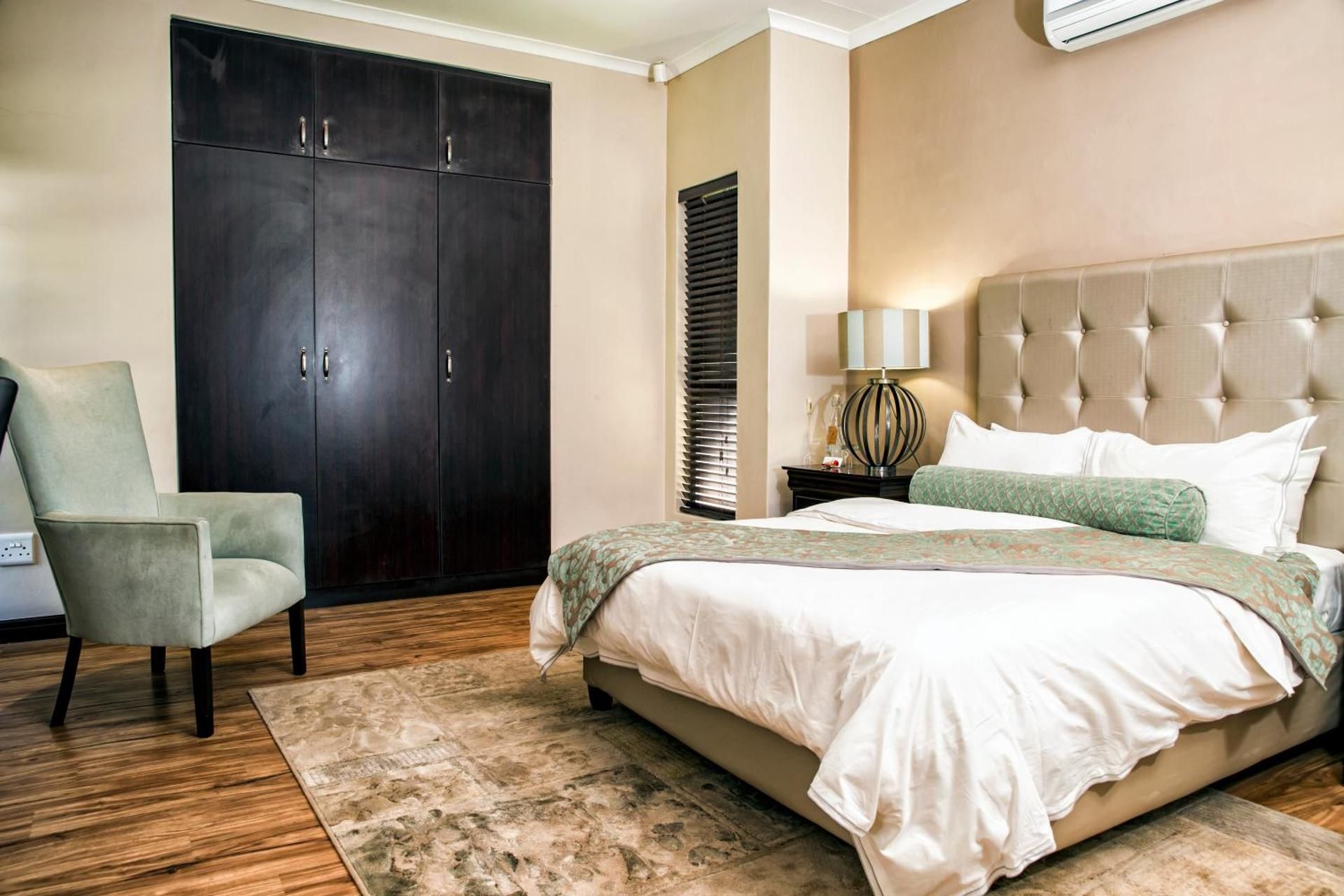 Deluxe Rooms