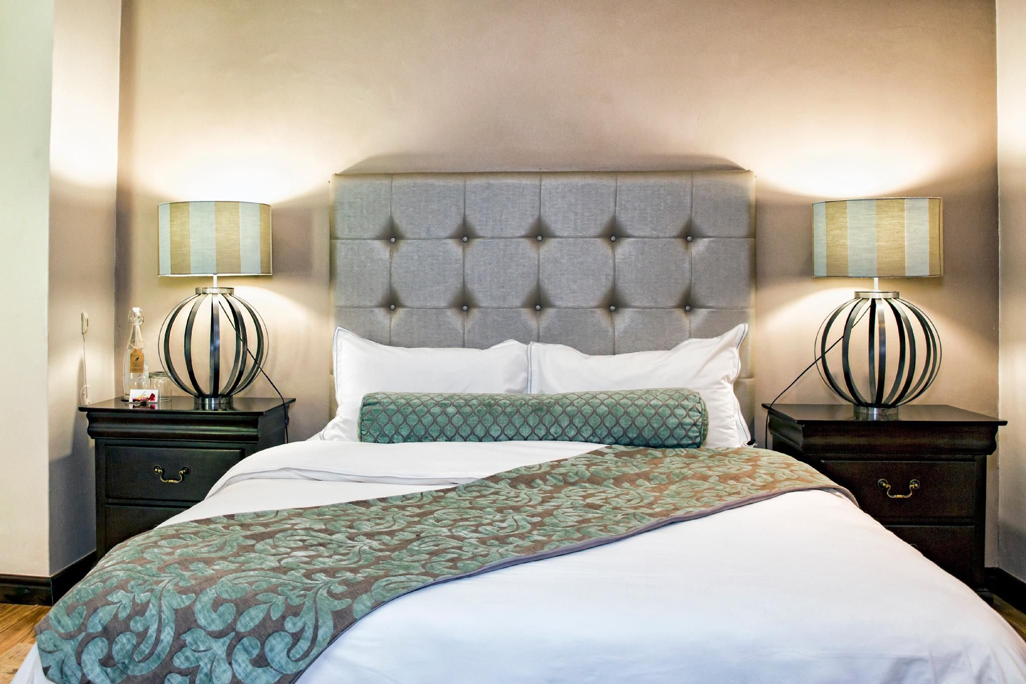 Premier Room