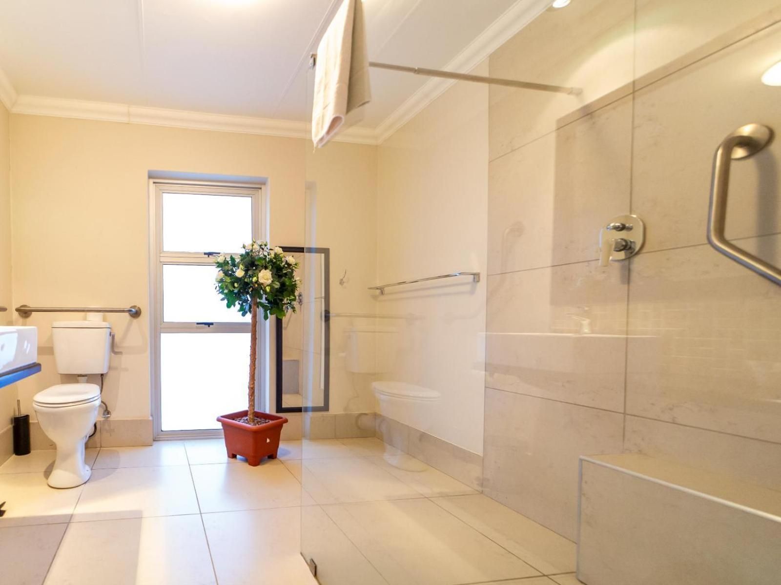 Luxury Twin Room