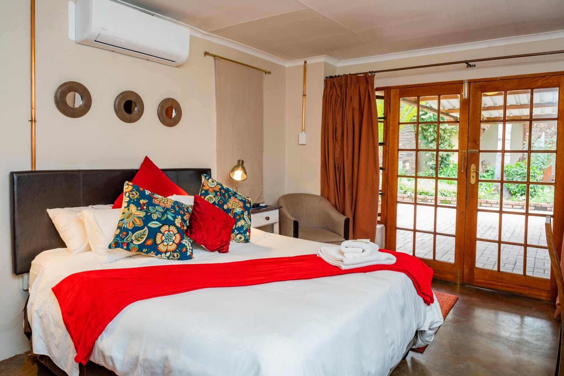 Standard Queen Room
