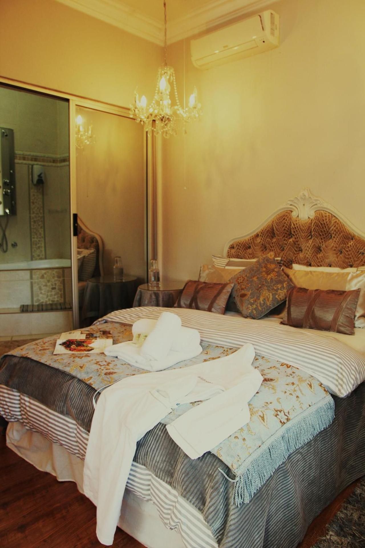 Double or Twin Room with Extra Bed