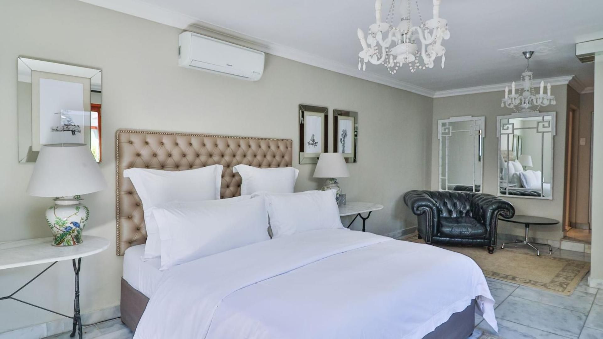 Queen Suite