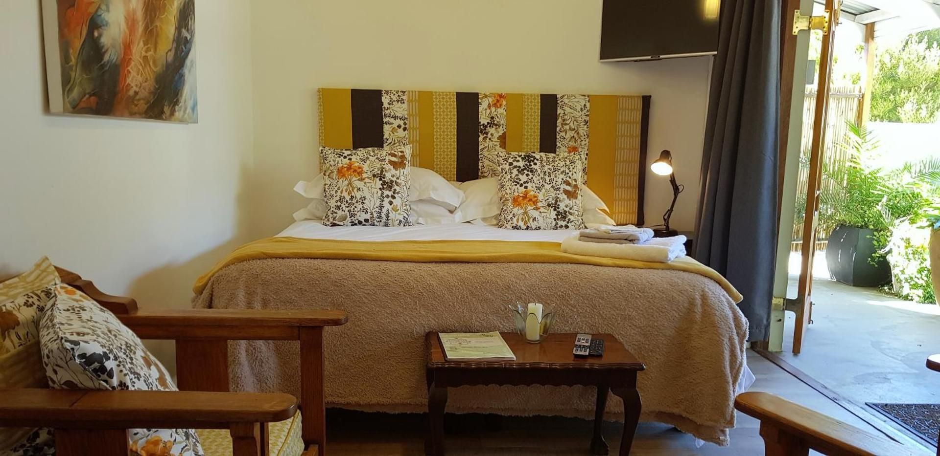 Business King Room
