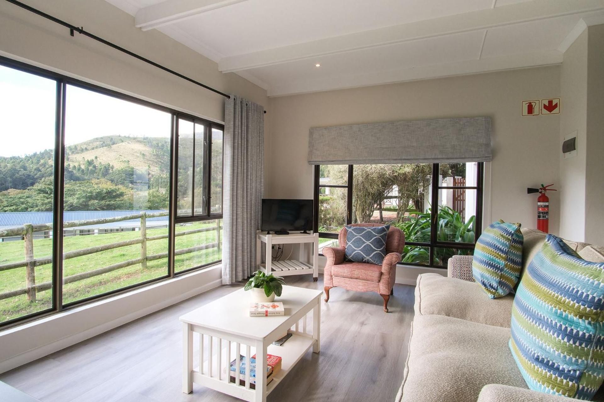Cottage (2 Adults) - Agapanthus