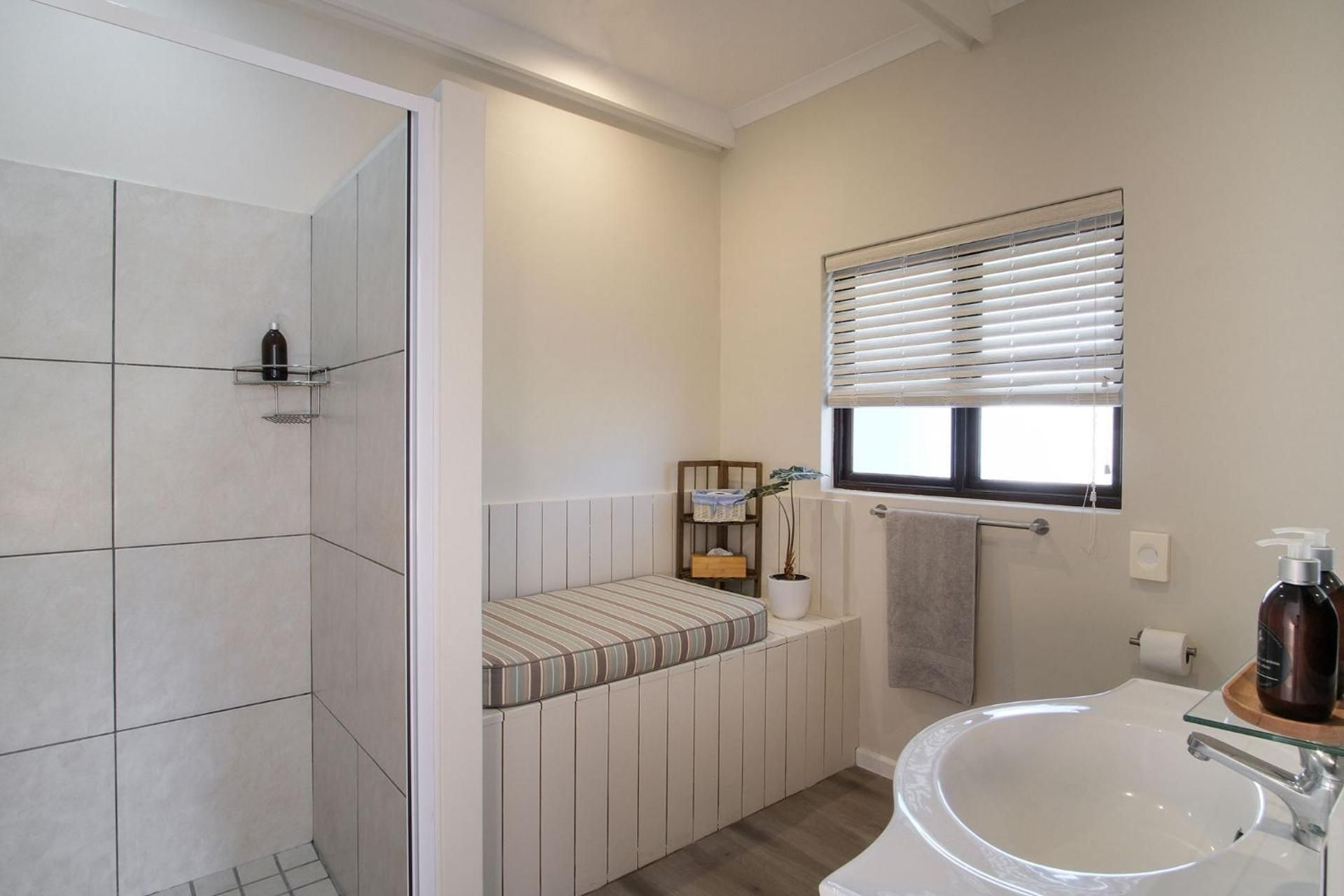Cottage (2 Adults) - Protea