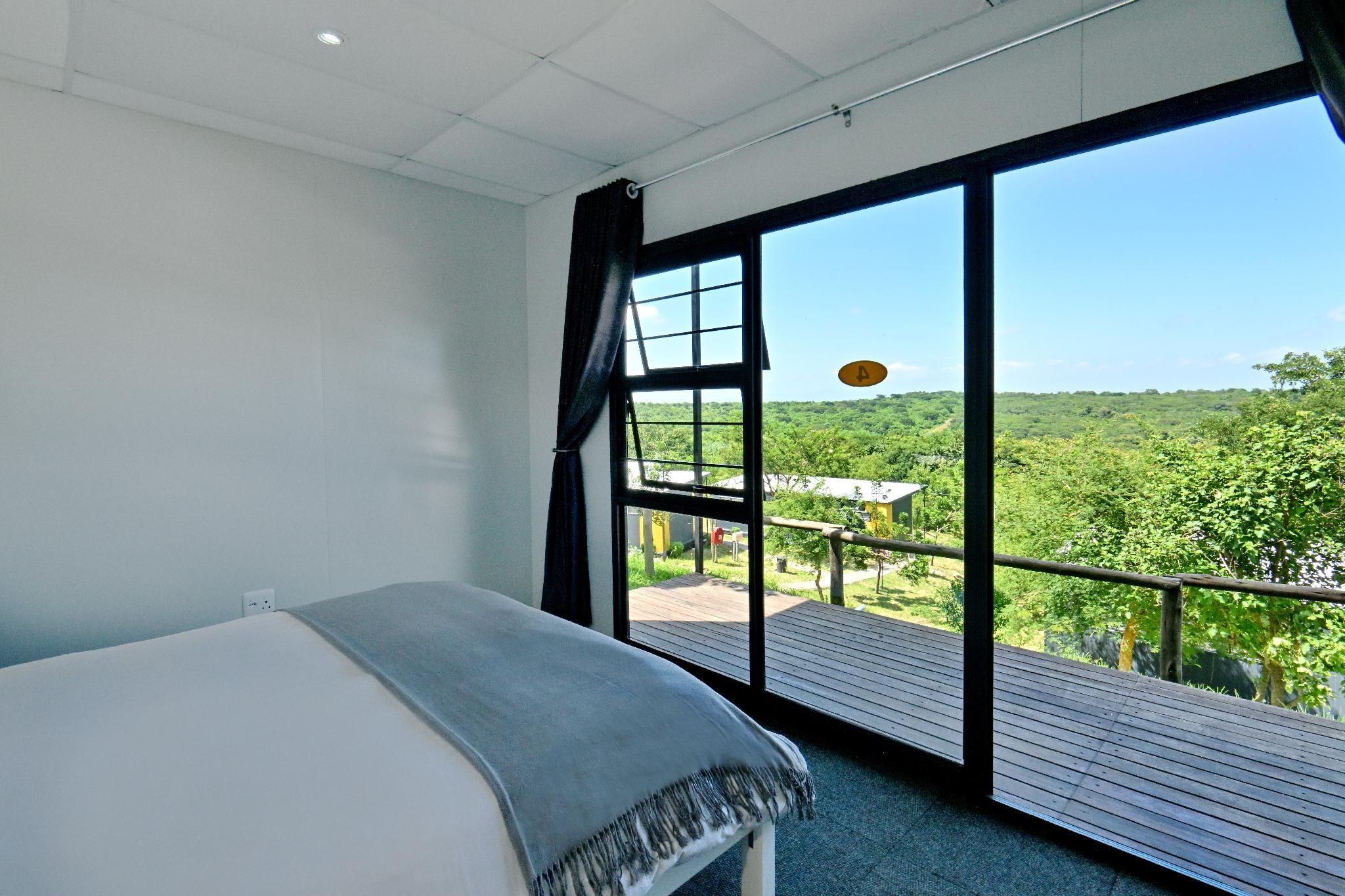 SleepOver KMIA Double Room