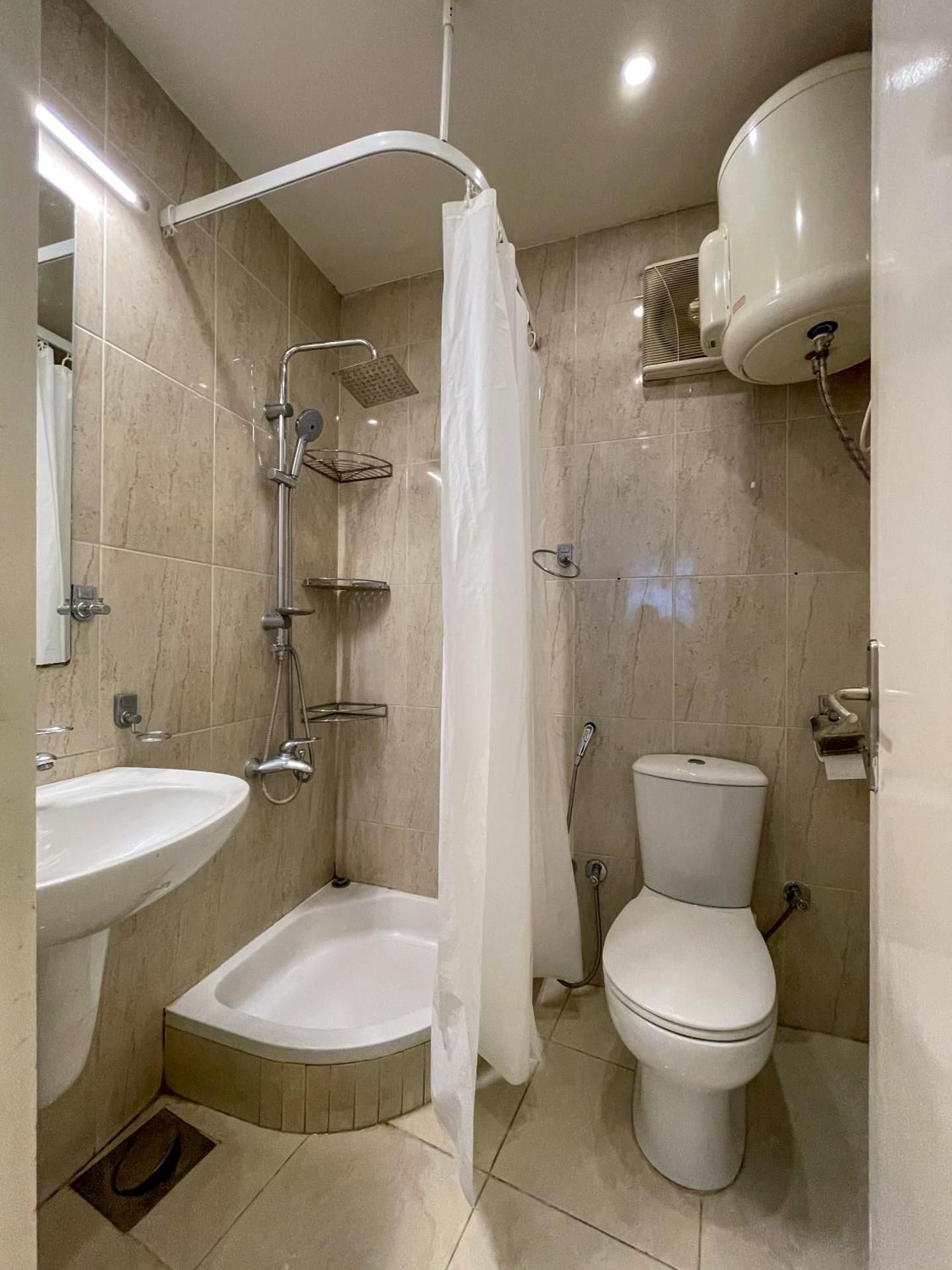 Three-Bedroom Apartment - High Floor N1004