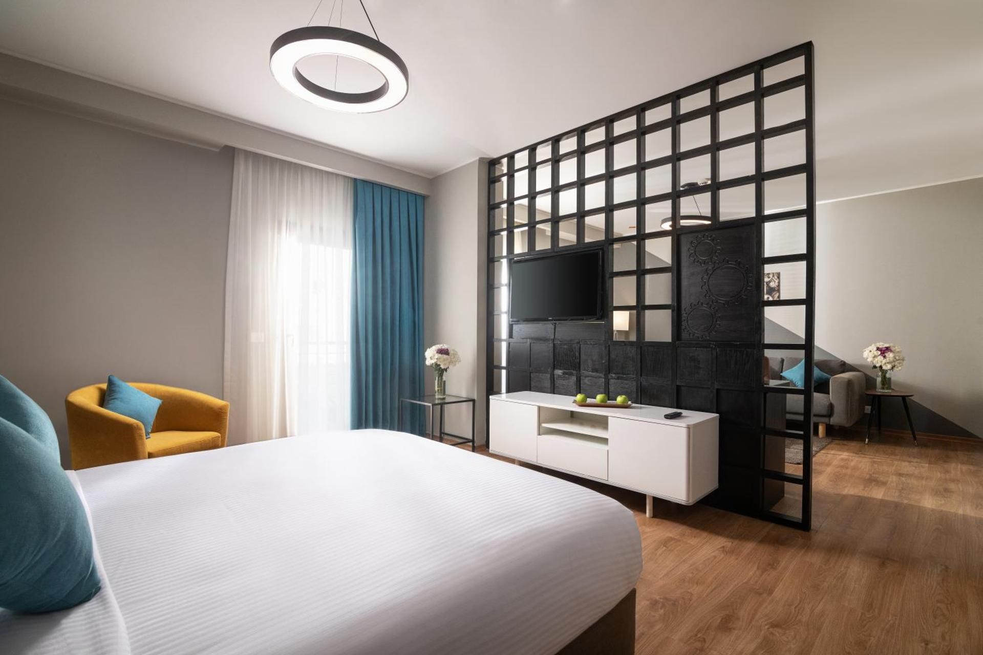 Suite with City View