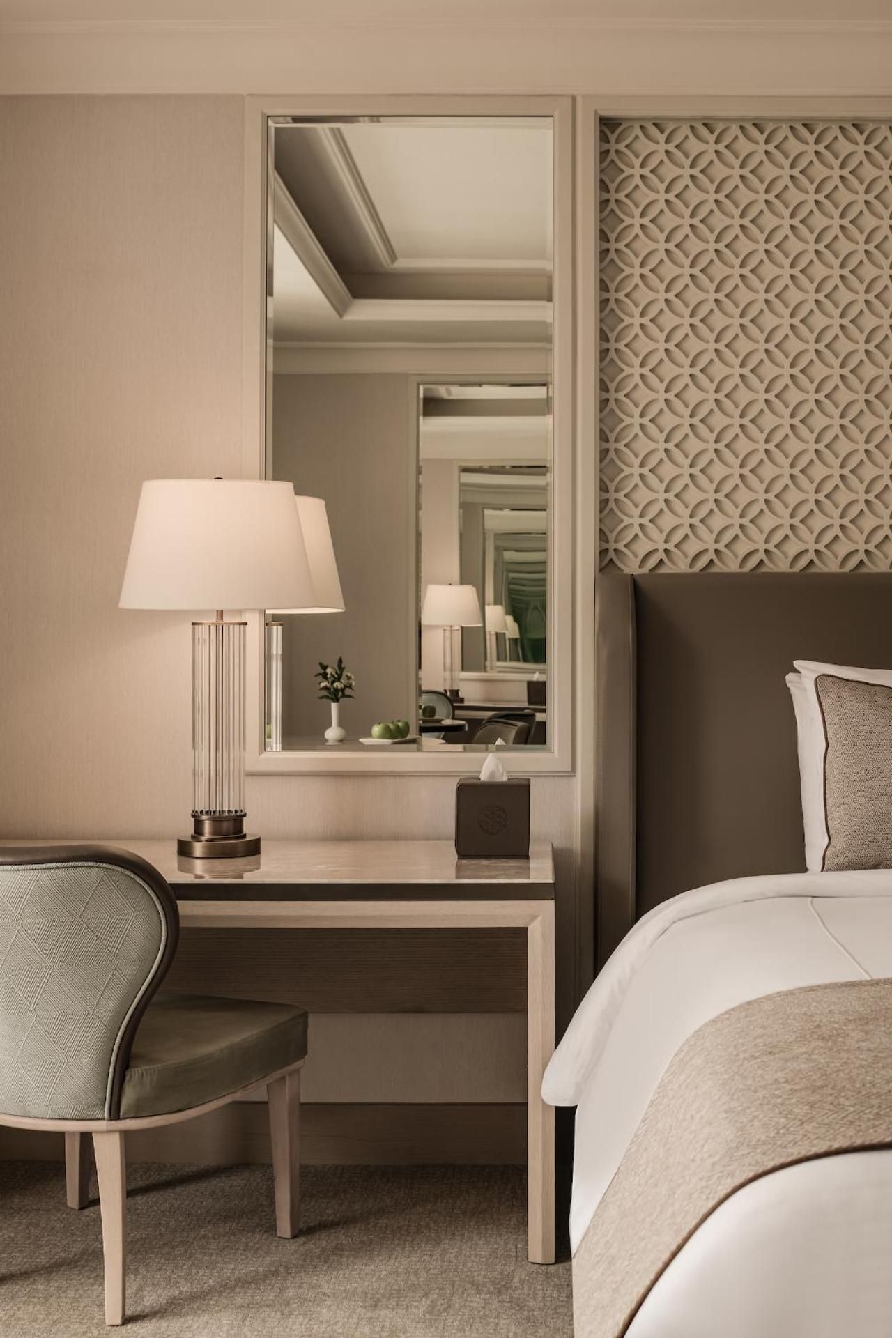 Executive Room Garden View King Bed