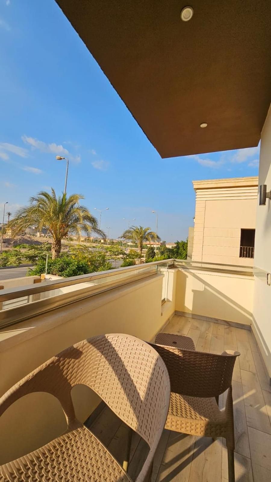 Deluxe Apartment
