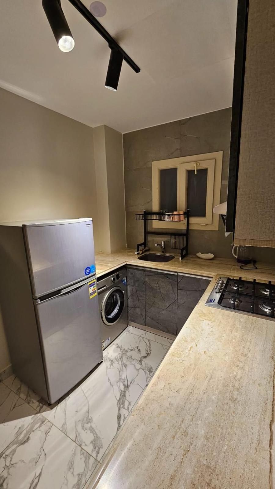 Superior King Suite