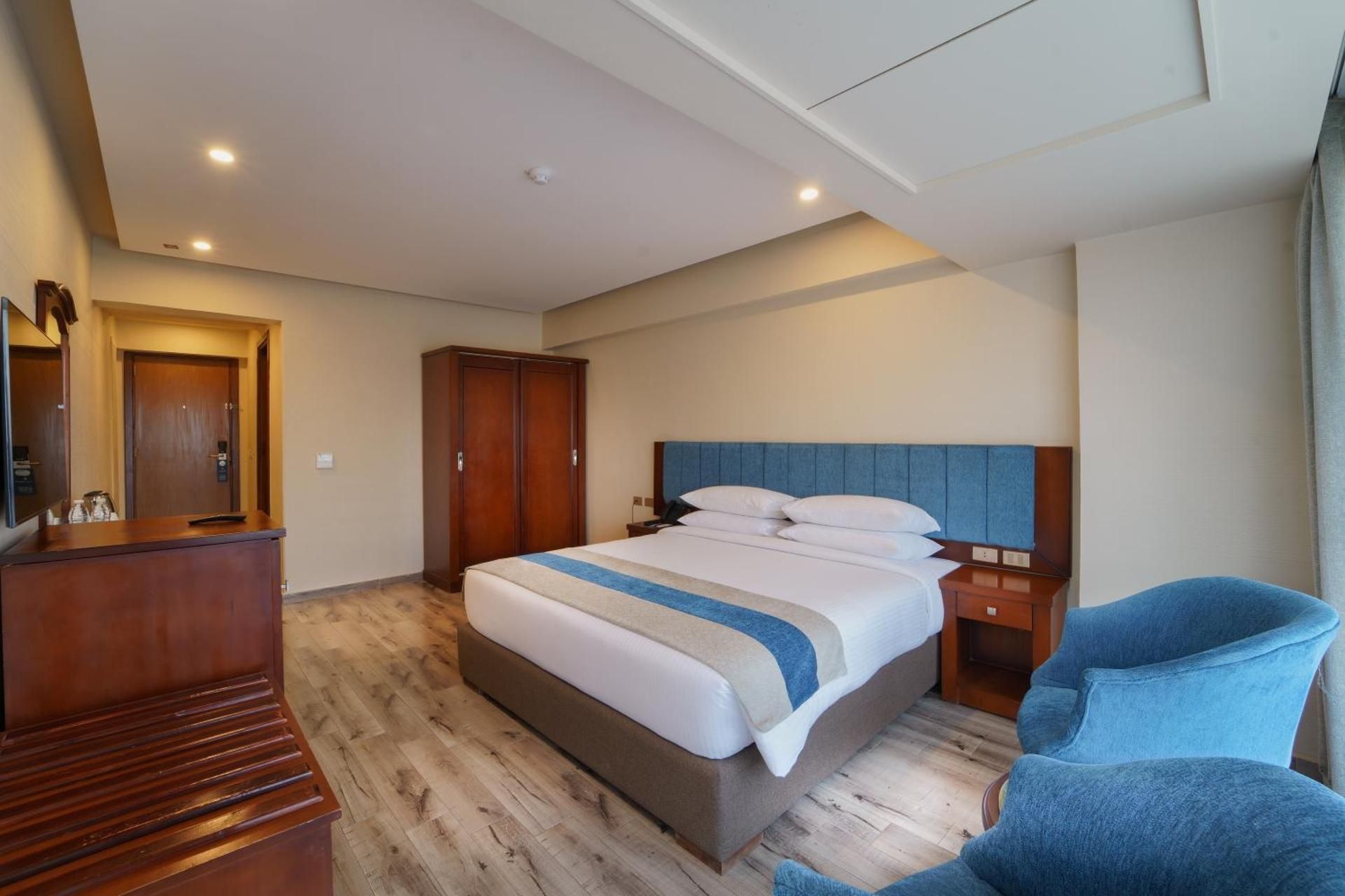 Deluxe Room City View
