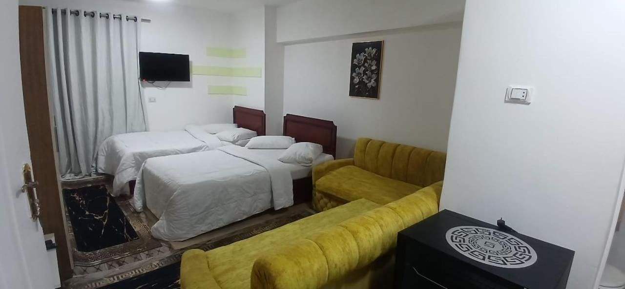 Single Room with Private Bathroom