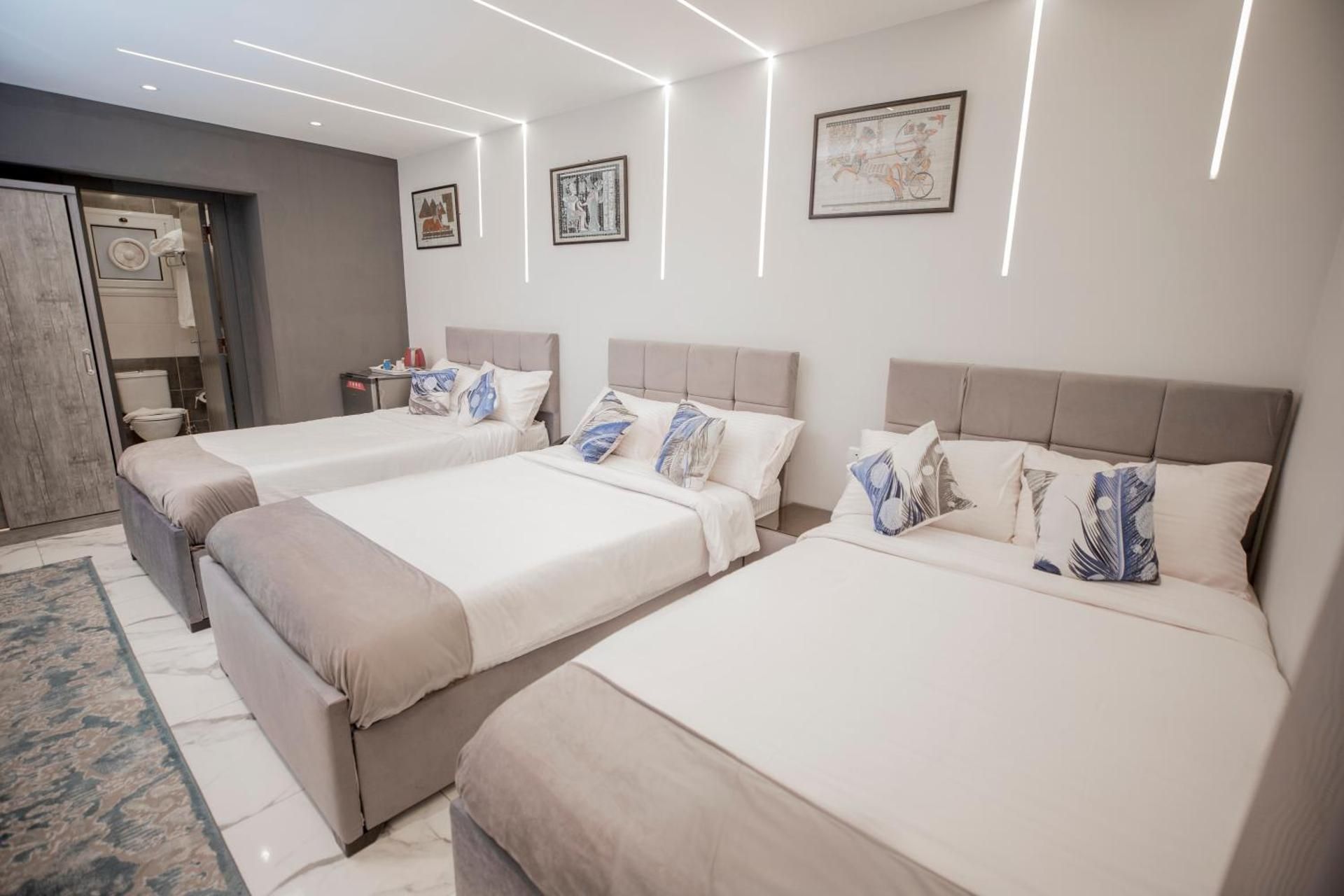 Triple Room