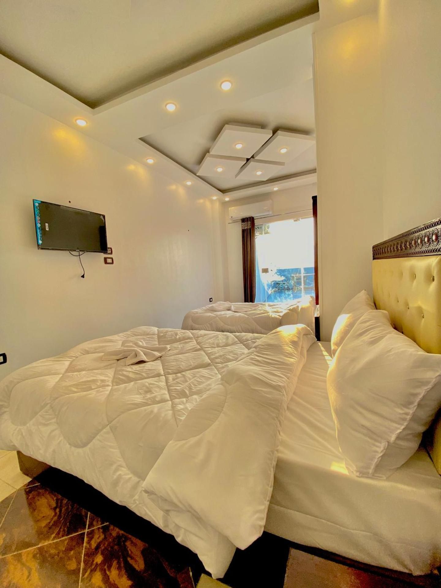 Triple Room with Terrace
