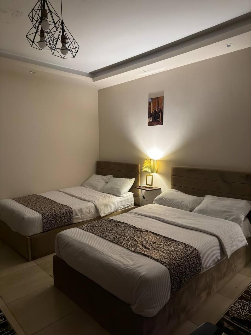 Deluxe Double or Twin Room with Mountain View