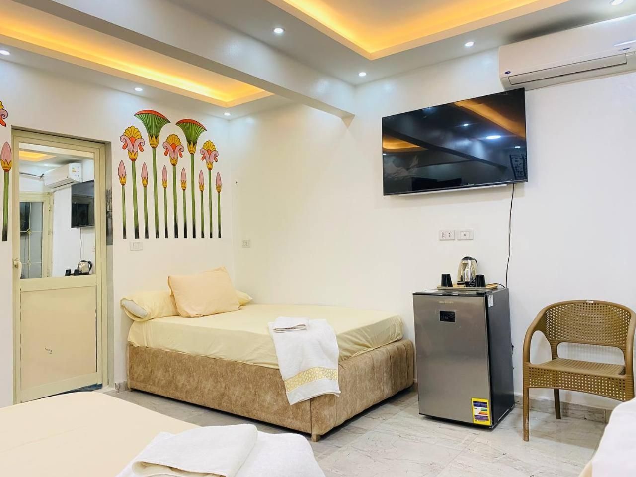 King Room with Mountain View