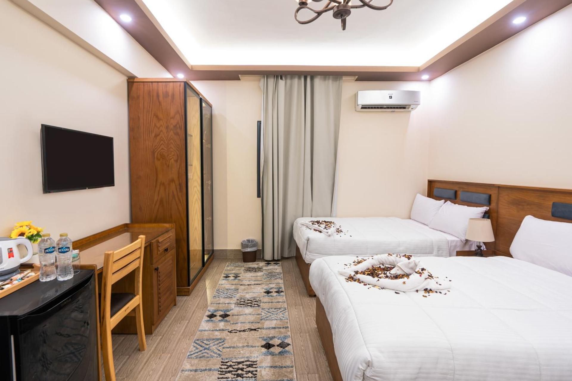 Deluxe Family Room