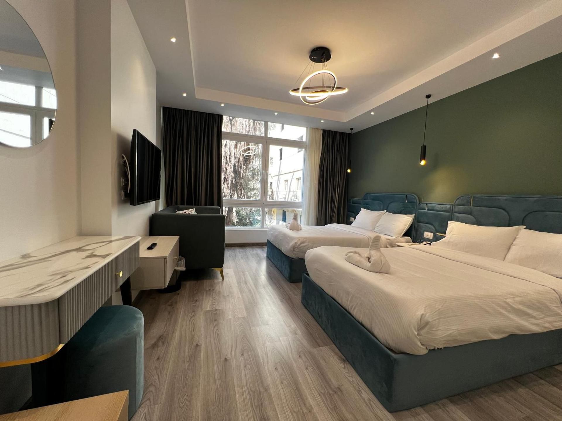 Deluxe Twin Room