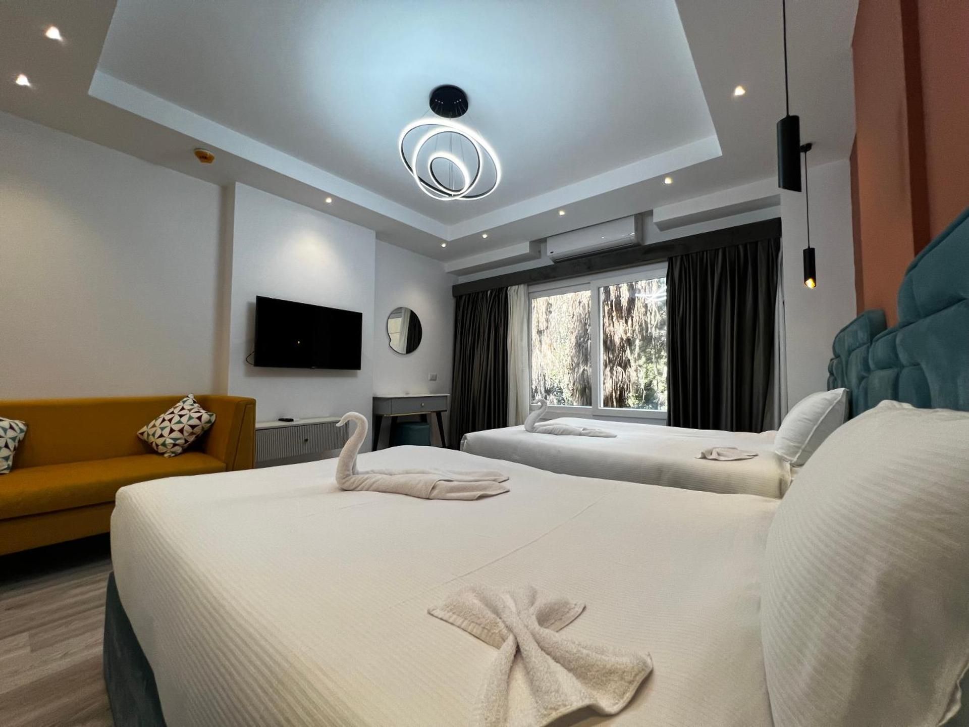 Large Twin Room