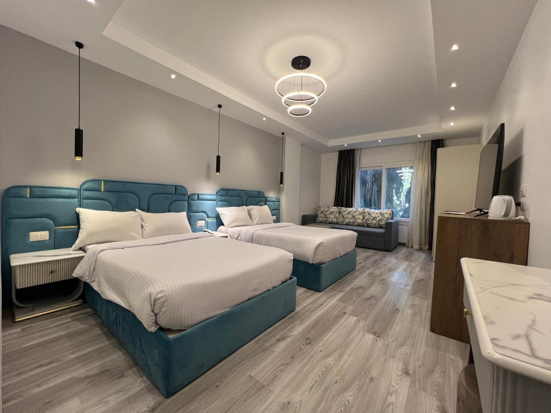 Superior Twin Room