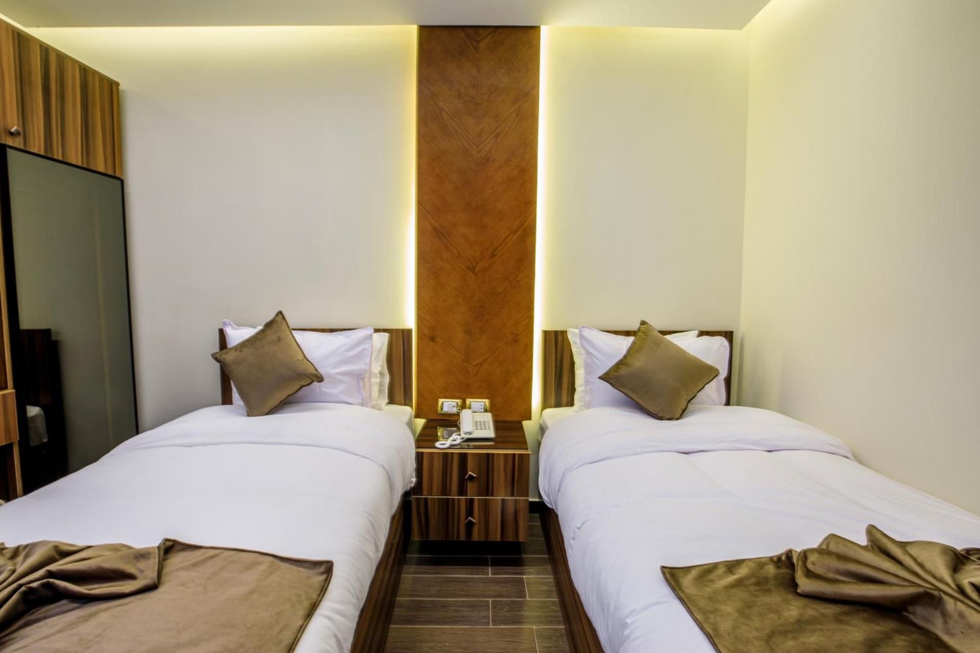 Standard Twin Room