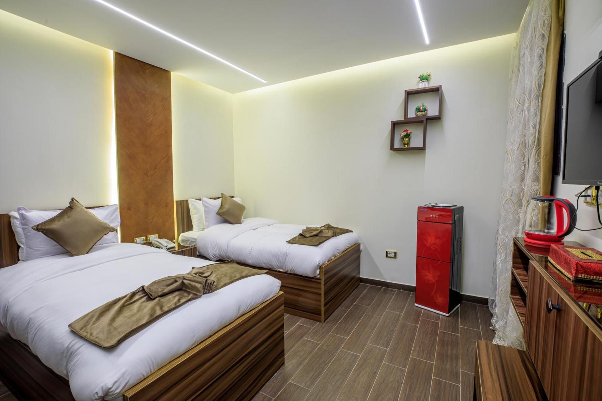 Standard Twin Room