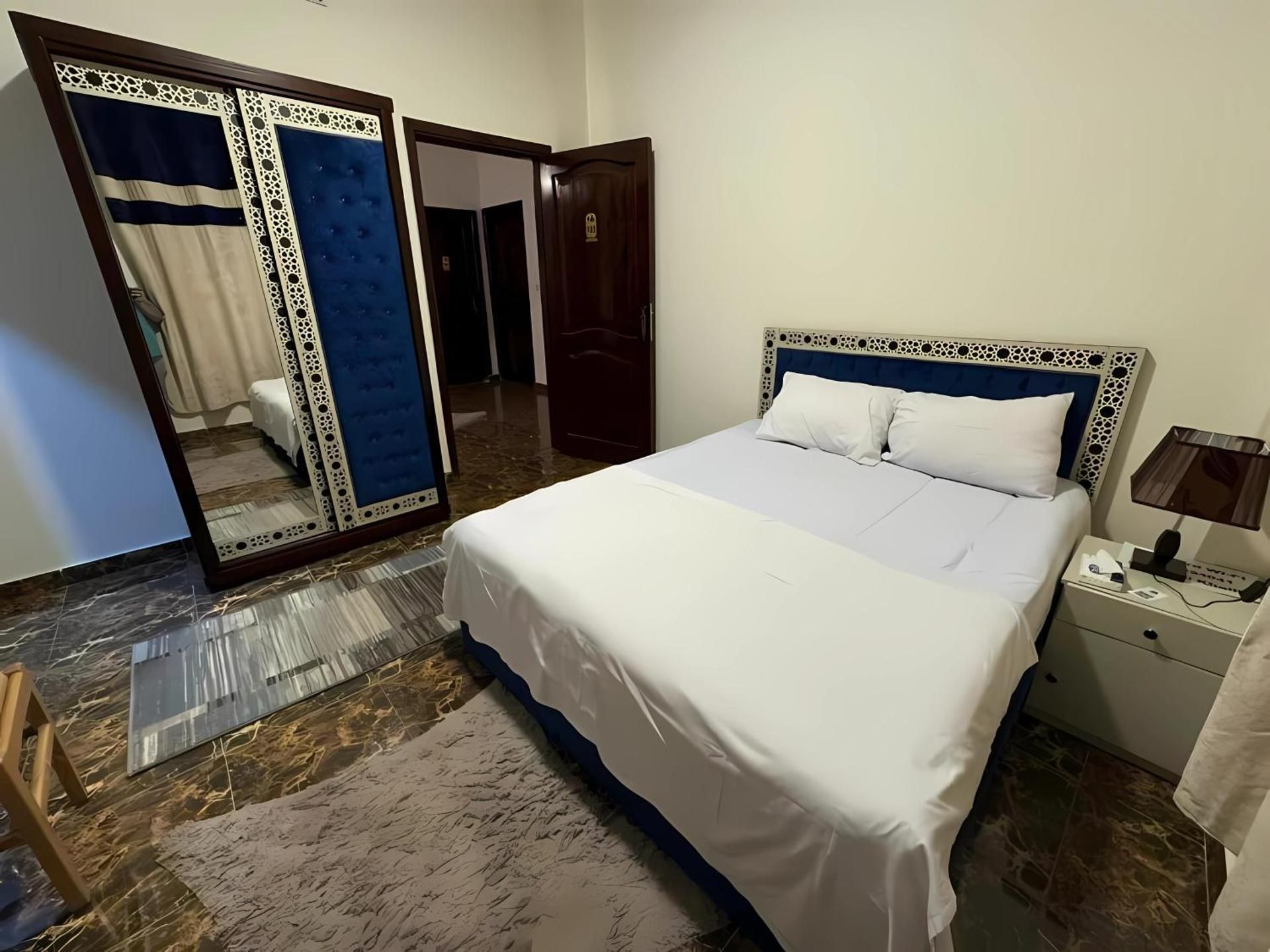 Double Room with Mountain View
