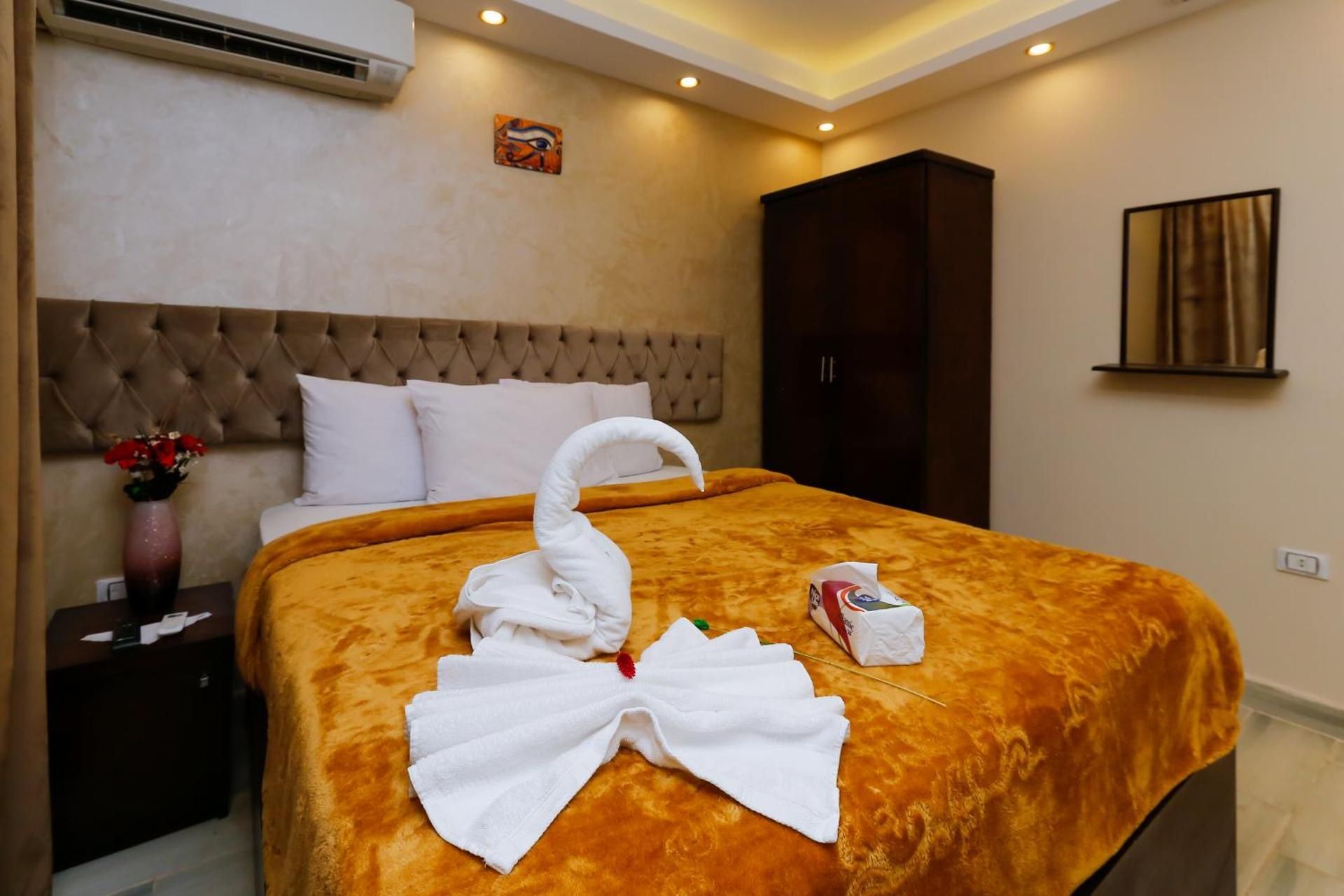 Deluxe Double Room with Mountain View
