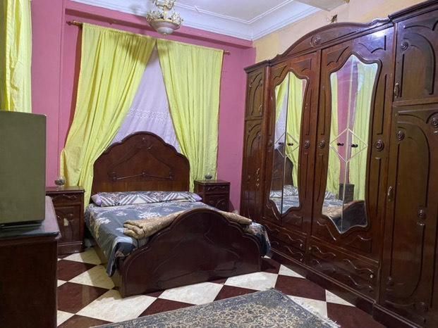 Family Two-Bedroom Apartment with View