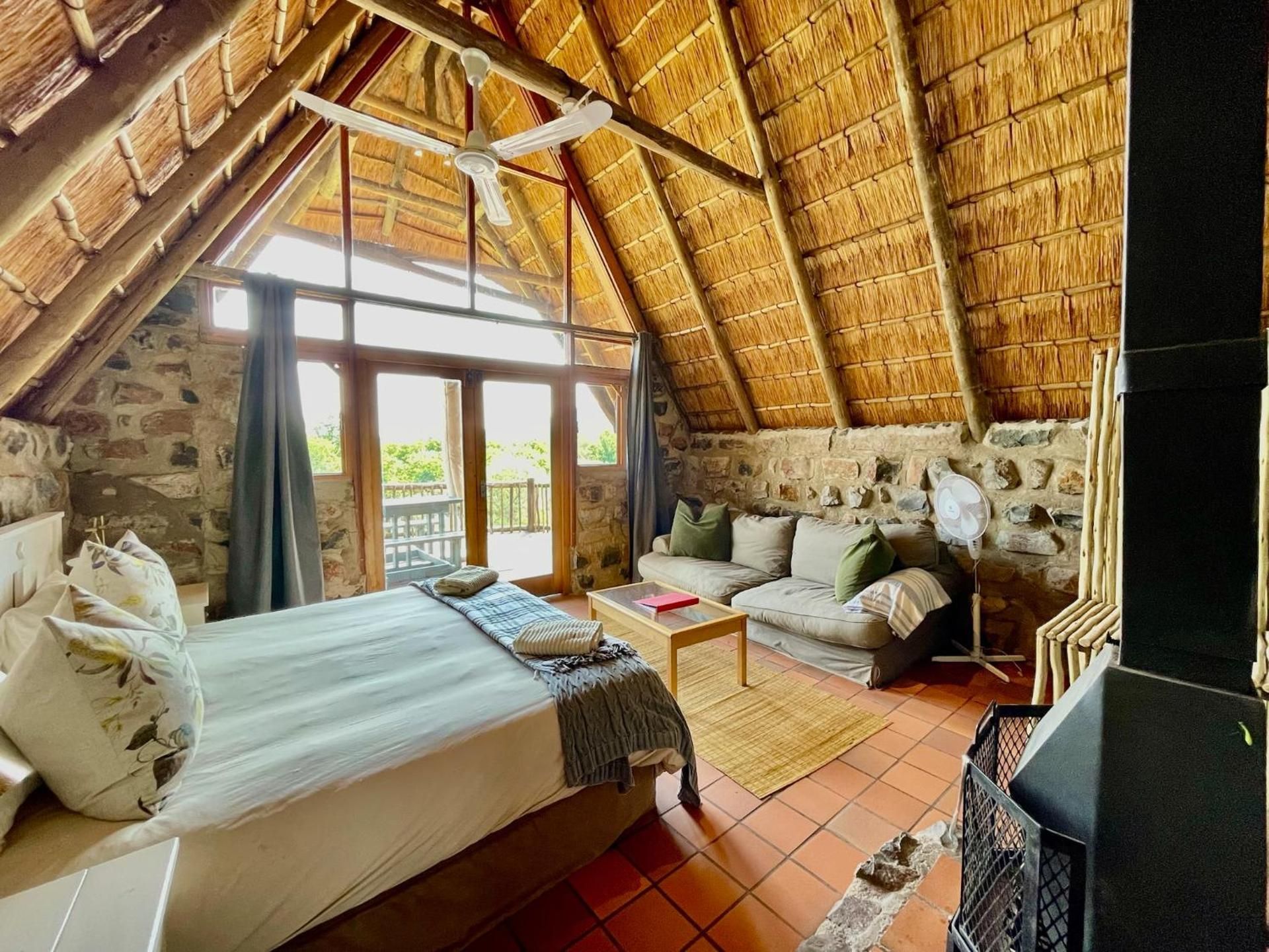 Kingfisher Cottage with Hot Tub