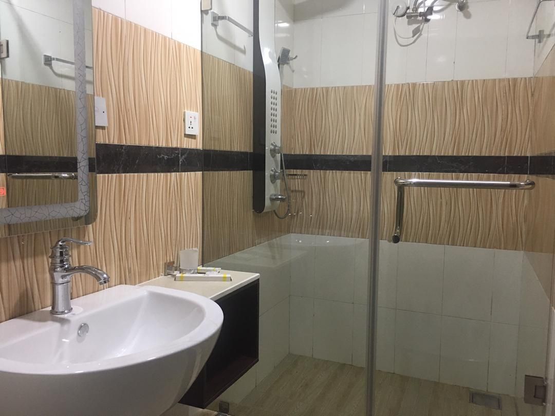 2 Bedroom Suite