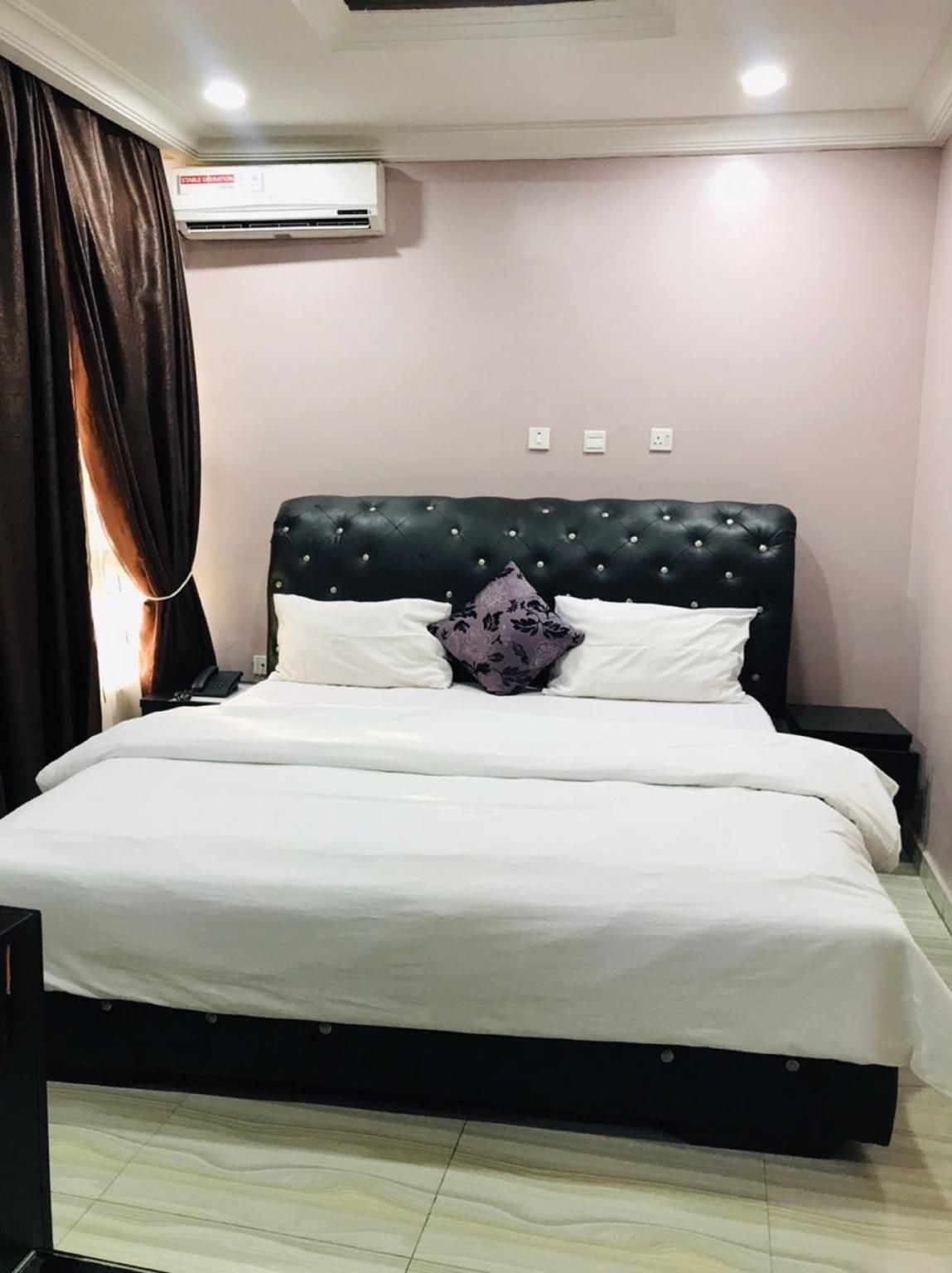 Emerald Room